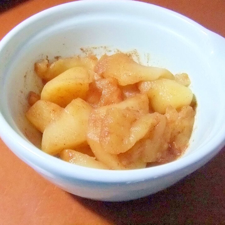 ナツメグとシナモン風味リンゴ煮 レシピ 作り方 By あずき 楽天レシピ ナツメグとシナモン風味リンゴ煮 レシピ 作り方 By あずき 楽天レシピ
